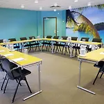 Quality The Reef 4*