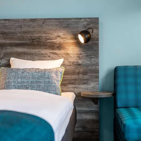 Hotel Quality The Reef 4*