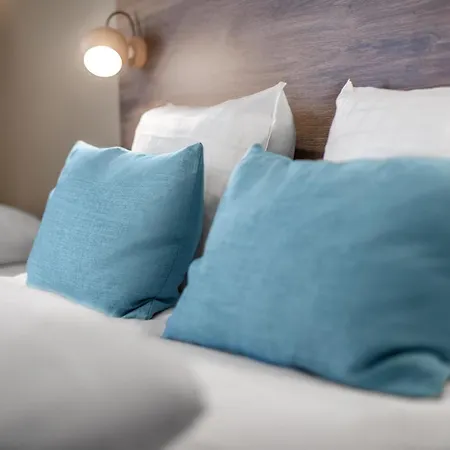 Quality The Reef Hotell