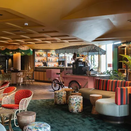 Quality The Reef Hotell