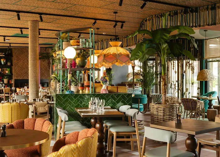 Quality The Reef Hotell 4*