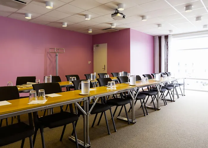 Quality The Reef Hotell 4*