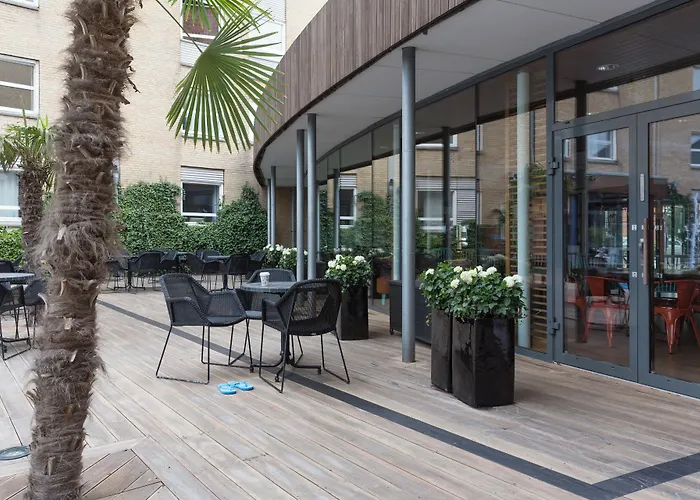 Quality The Reef Hotell